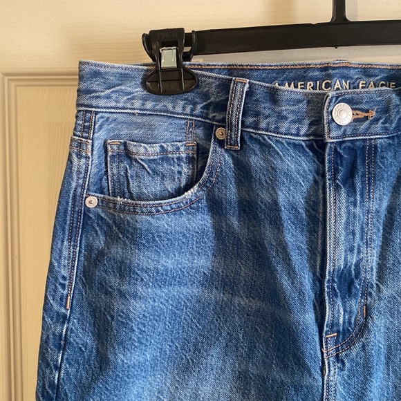 American Eagle Ripped jeans - Picture 5 of 7